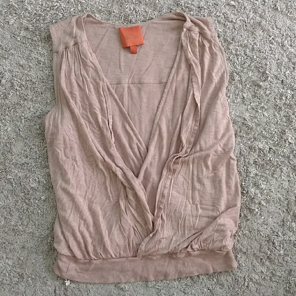 Olga Kapustina Glissade sleeveless blouse